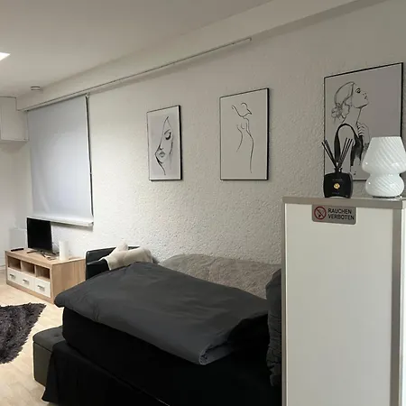 Apartament Gemuetliches, Barrierefreies In Dortmund-brackel, Ruhige Lage, Nur 5 Minuten Zum Flughafen