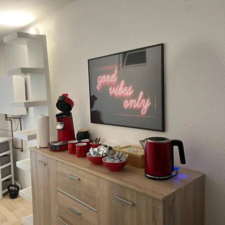 Gemuetliches, Barrierefreies In Dortmund-brackel, Ruhige Lage, Nur 5 Minuten Zum Flughafen *