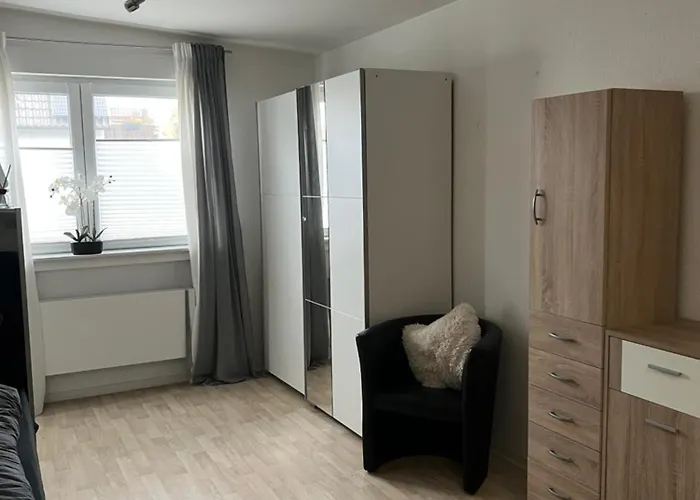 Appartamento Gemuetliches, Barrierefreies In Dortmund-brackel, Ruhige Lage, Nur 5 Minuten Zum Flughafen Dortmund